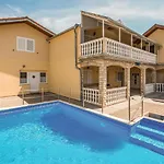 Apartment Awesome In With Wifi *